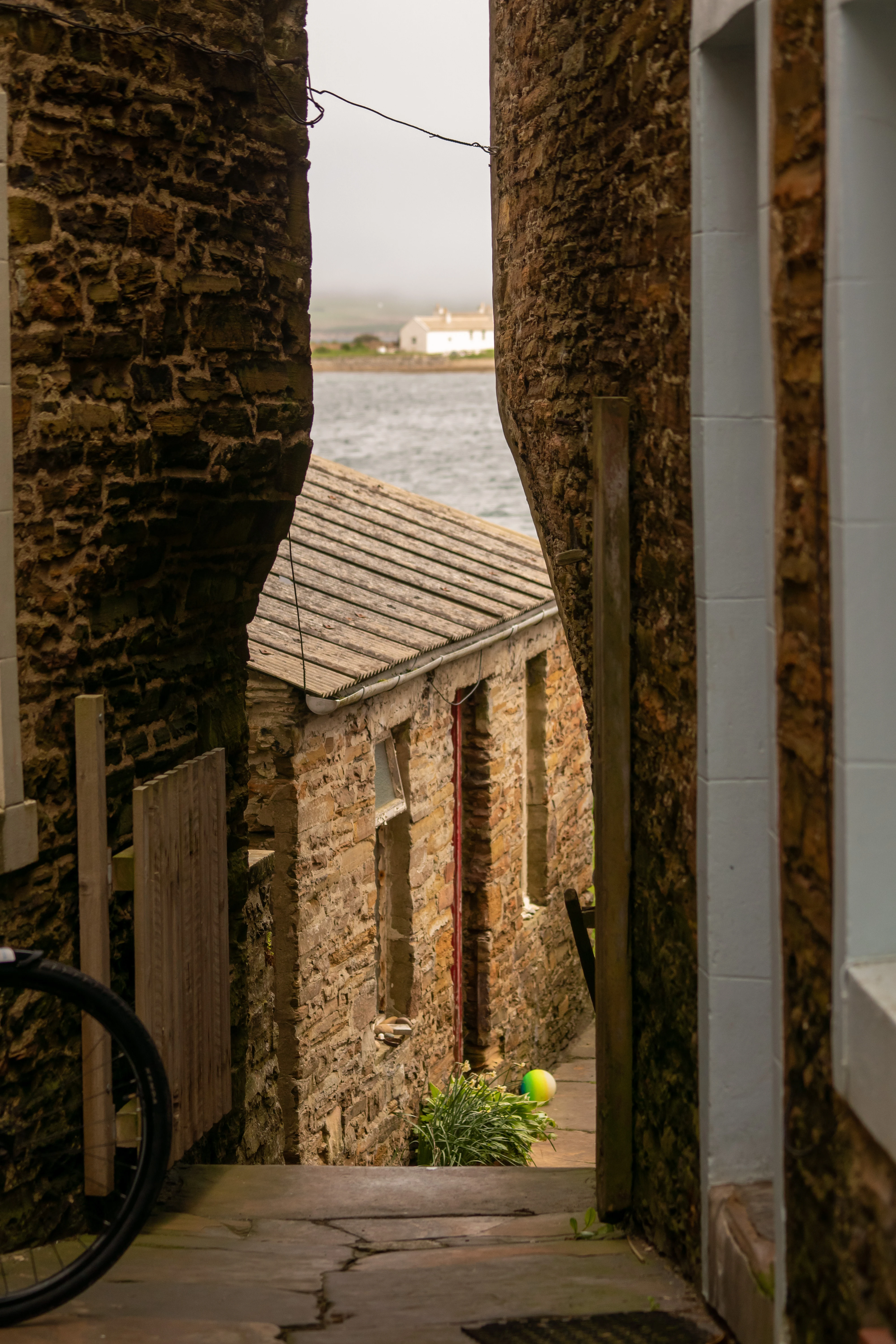 Stromness, Stromness, Orkney, UK — photo by Jim Bennett
