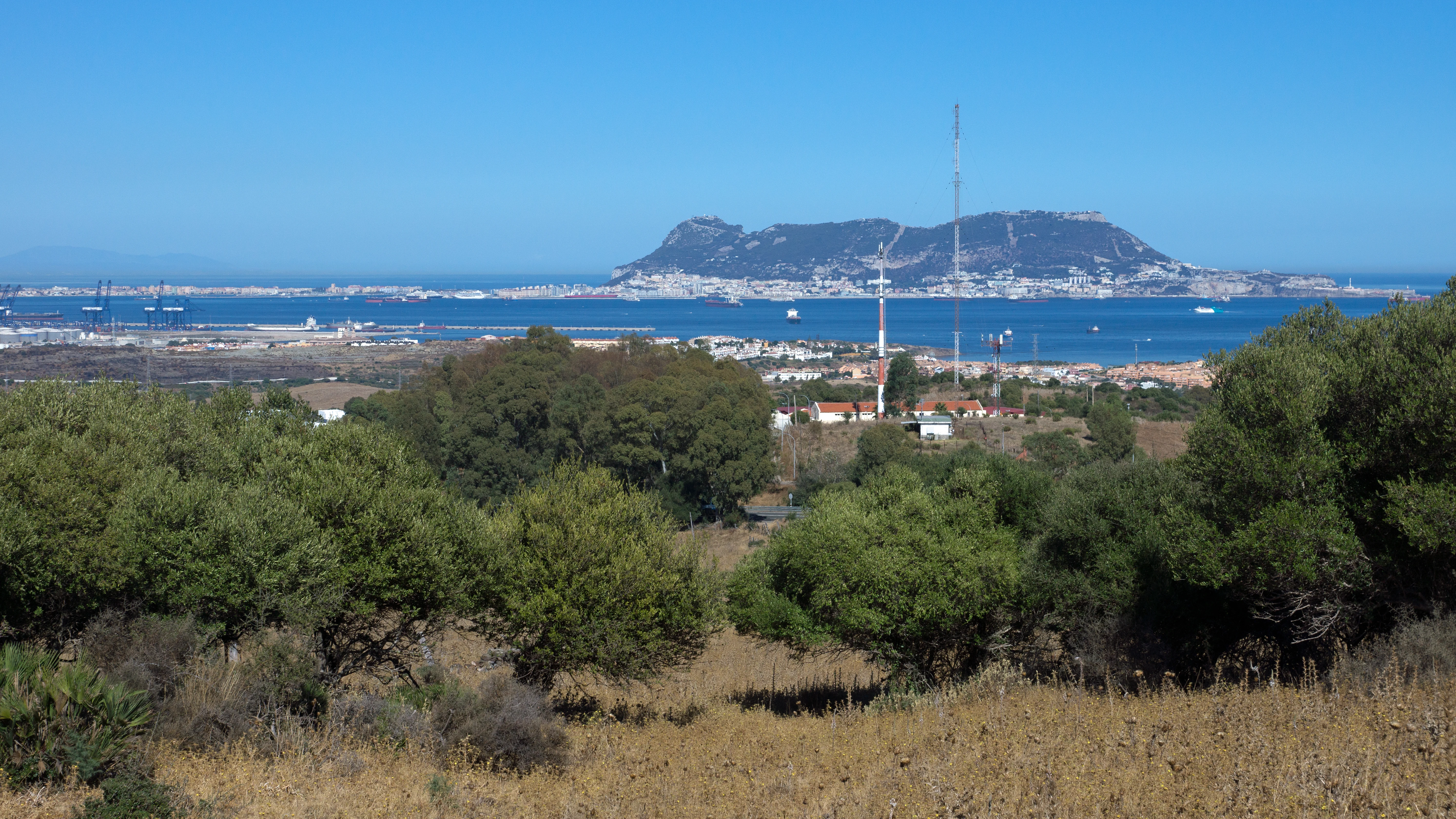 Gibraltar, I Agrrobo watchpoint, Spain — photo by Jim Bennett