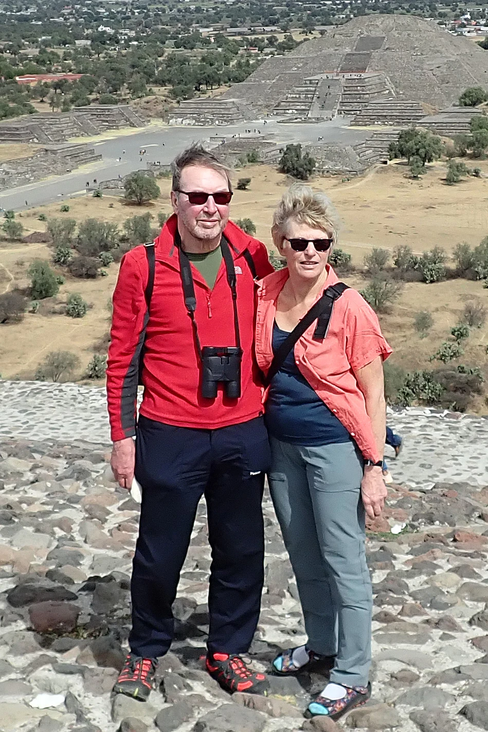 Charlie & Jane, Teotihuacan, State of Mexico, Mexico — photo by Jim Bennett