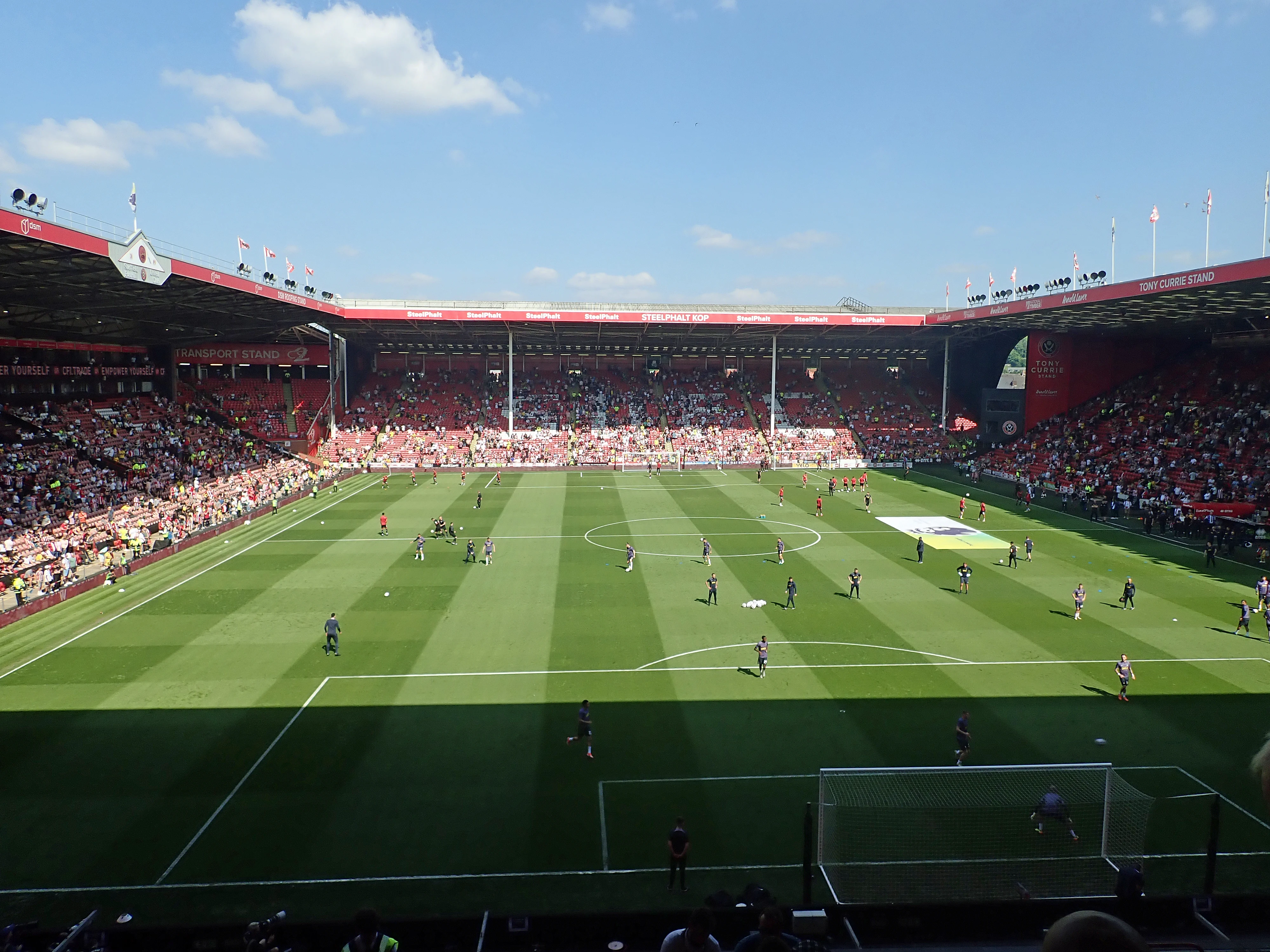 Sheffield United v Tottenham Hotspur, Bramhall Lane, Yorkshire, UK — photo by Jim Bennett