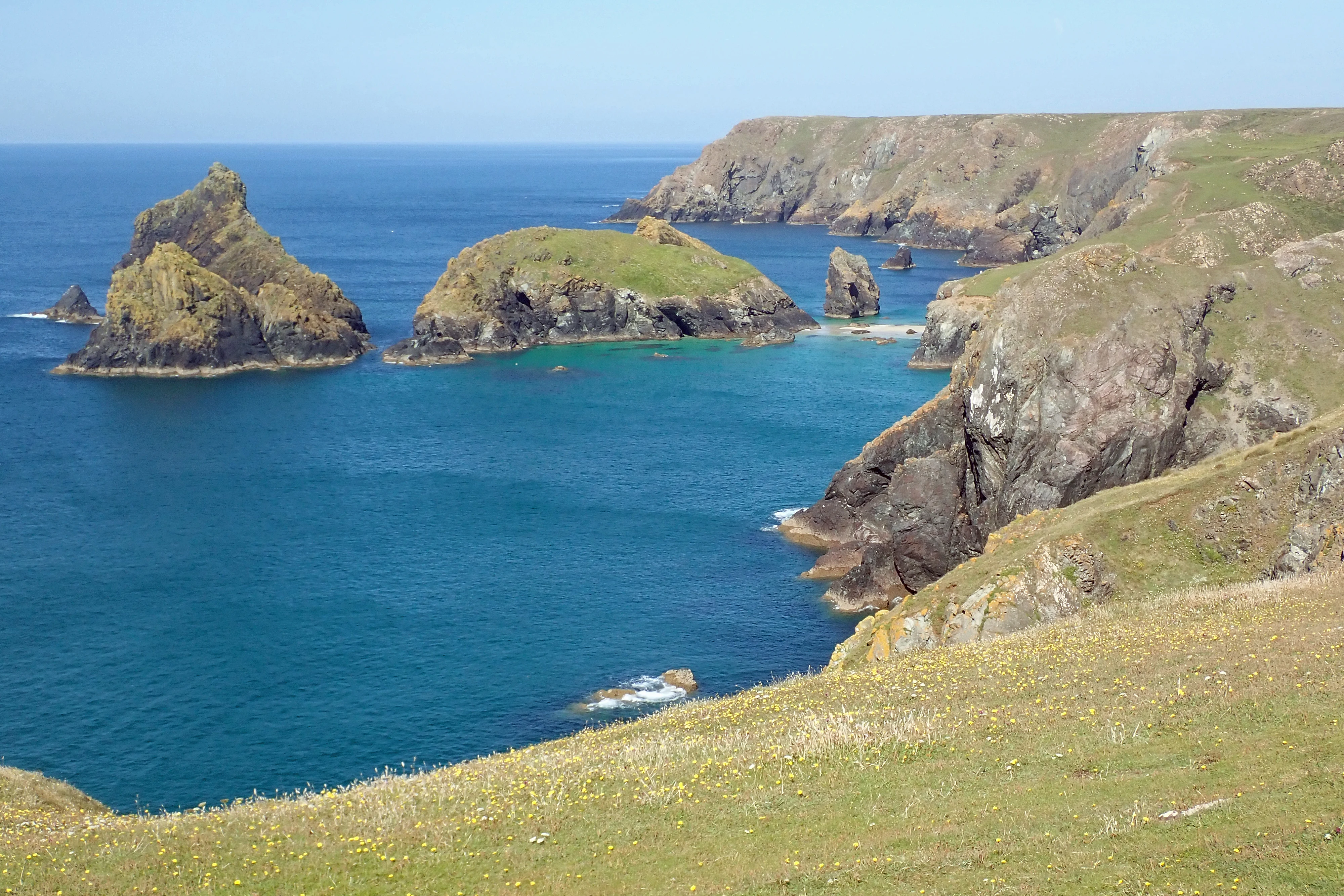 P7290092, Kynance Cove, Cornwall, UK — photo by Jim Bennett