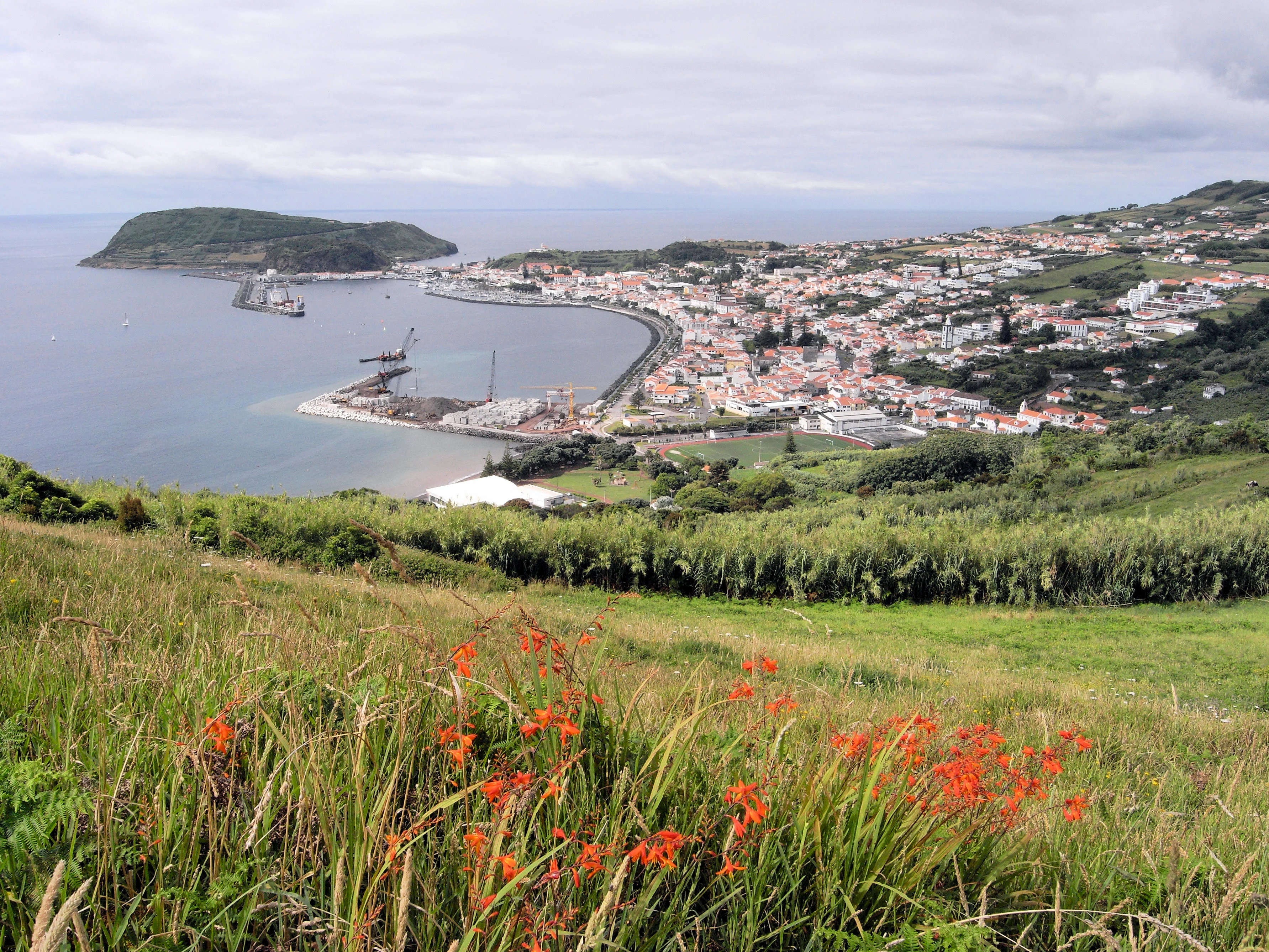 Horta1 2, Horta, Azores, Portugal — photo by Jim Bennett