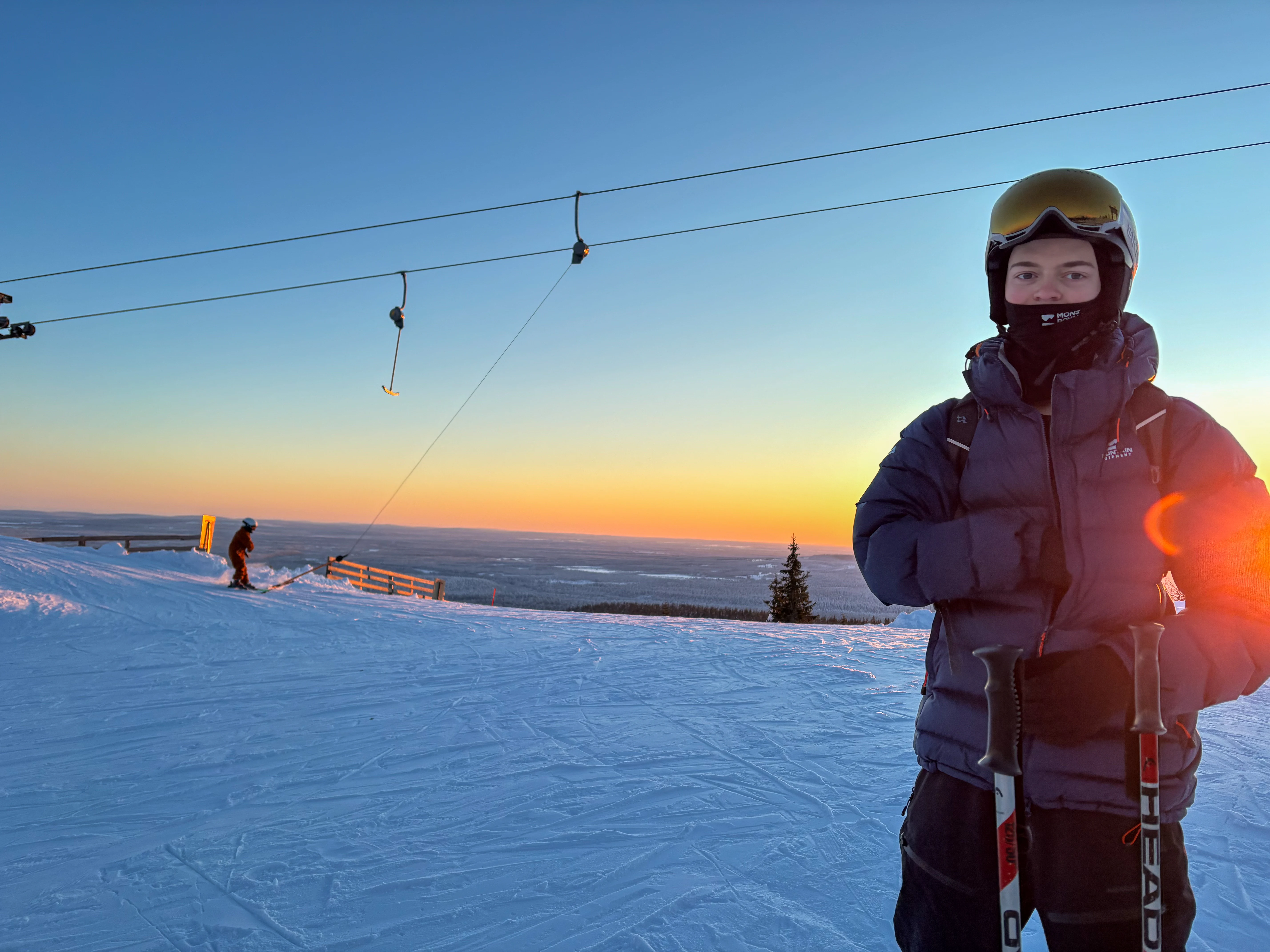 Skiing at sunset, Ÿllas, Finland — photo by Orlando Prugel-Bennett