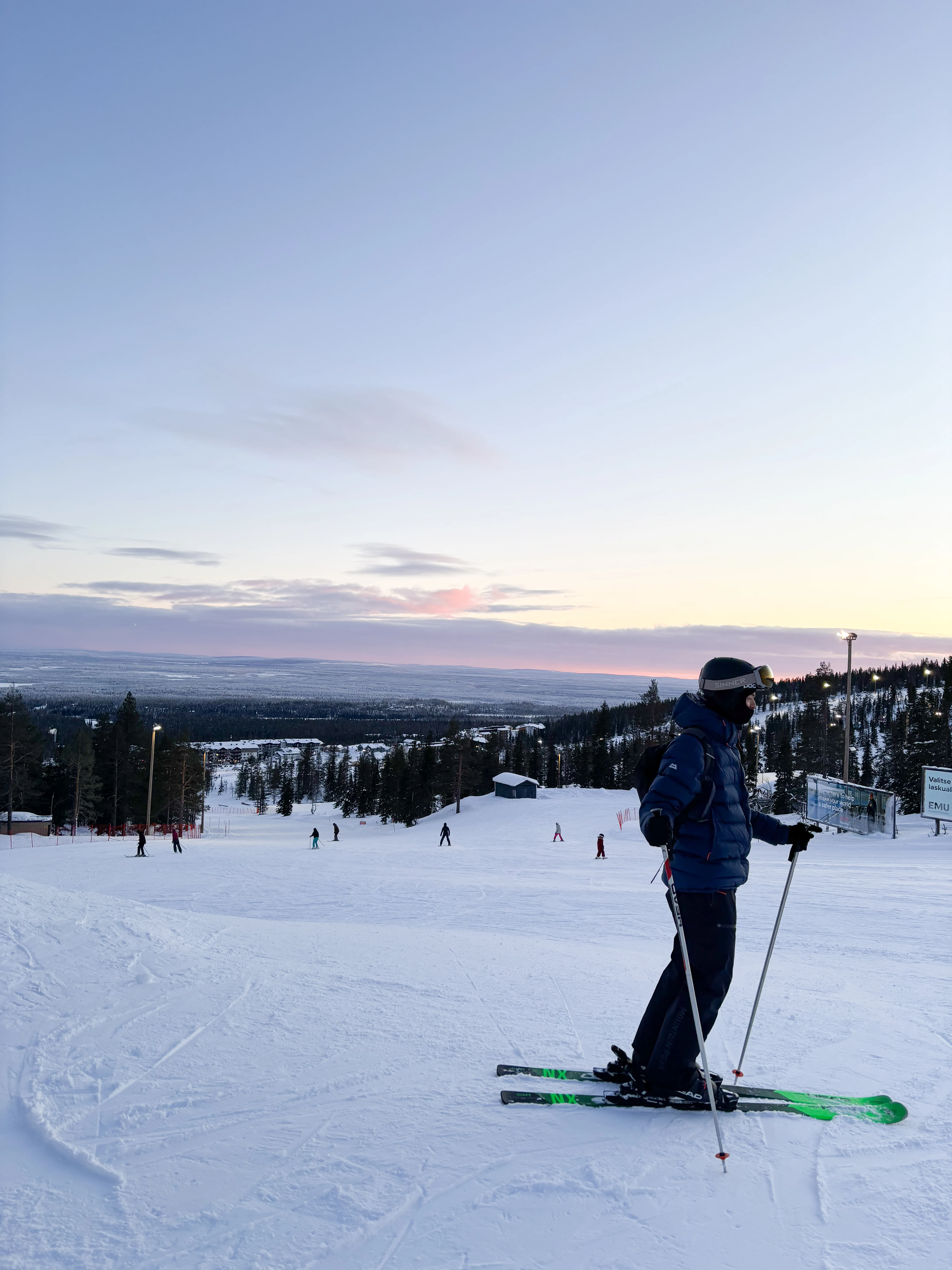 Me with my Skis, Ÿllas, Finland — photo by Orlando Prugel-Bennett