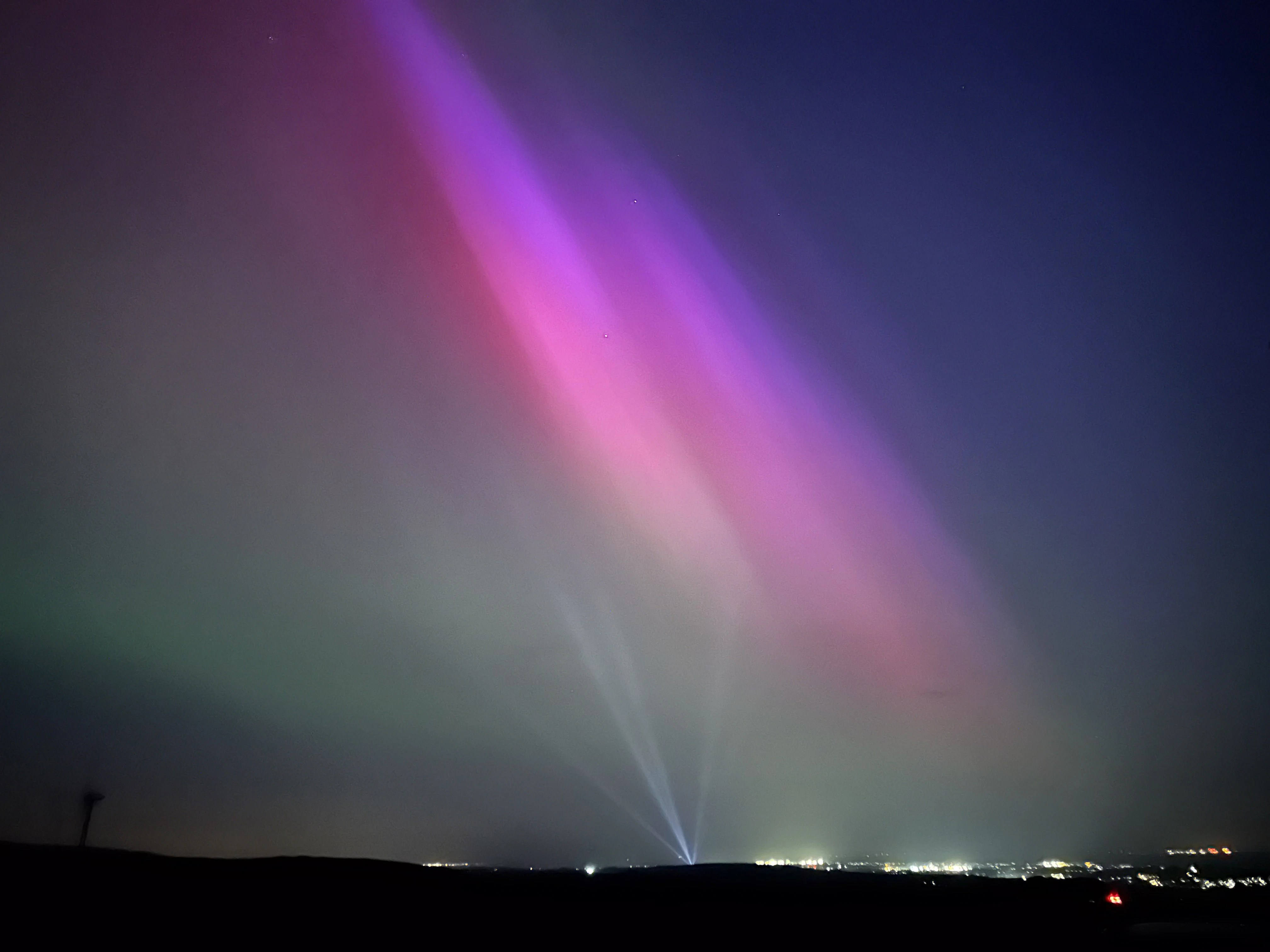 Aurora (My First), Caton Wind Farm, UK — photo by Orlando Prugel-Bennett
