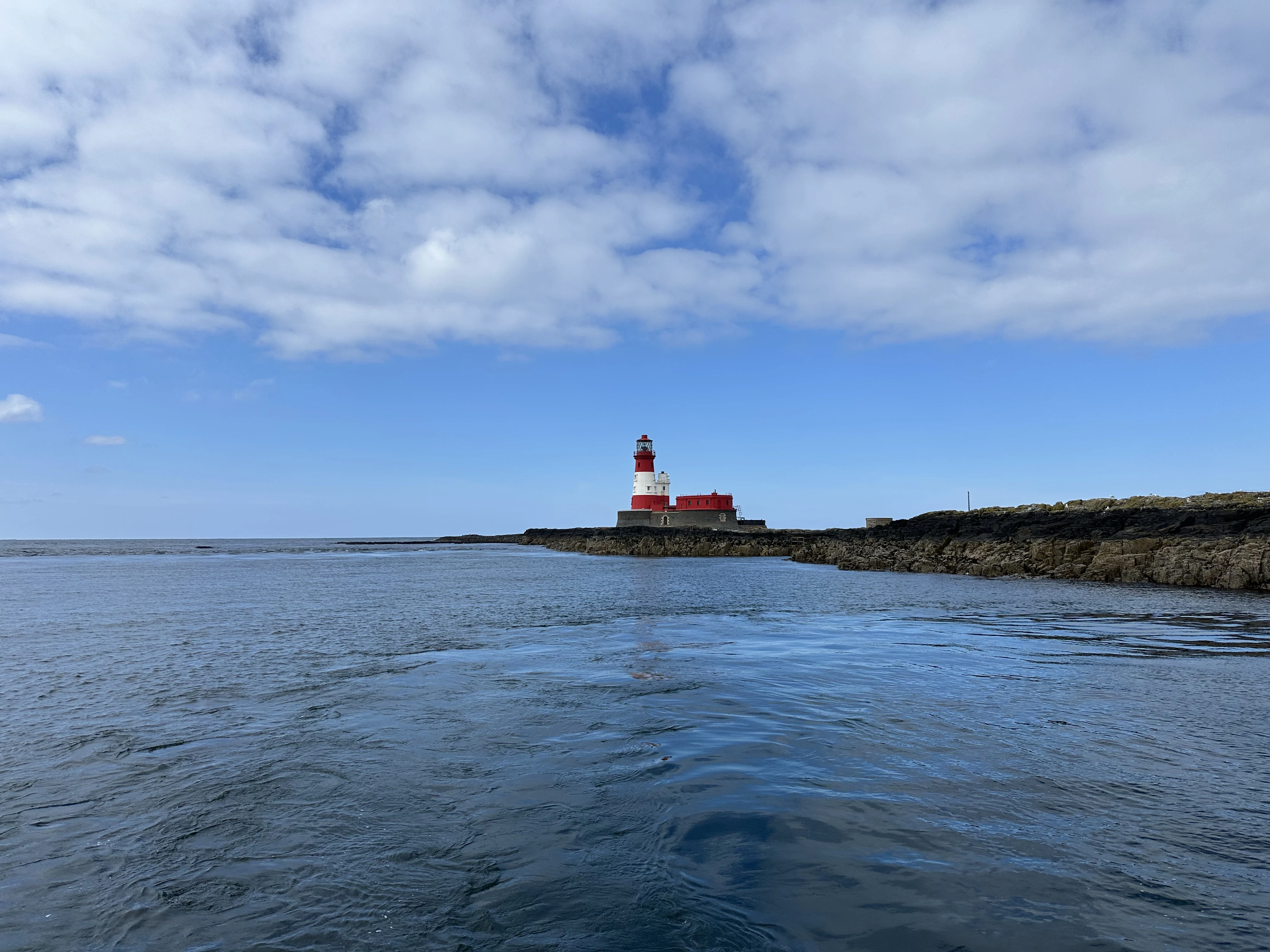 Longstone Lighthouse, Farne Islands, Northumberland, UK — photo by Orlando Prugel-Bennett