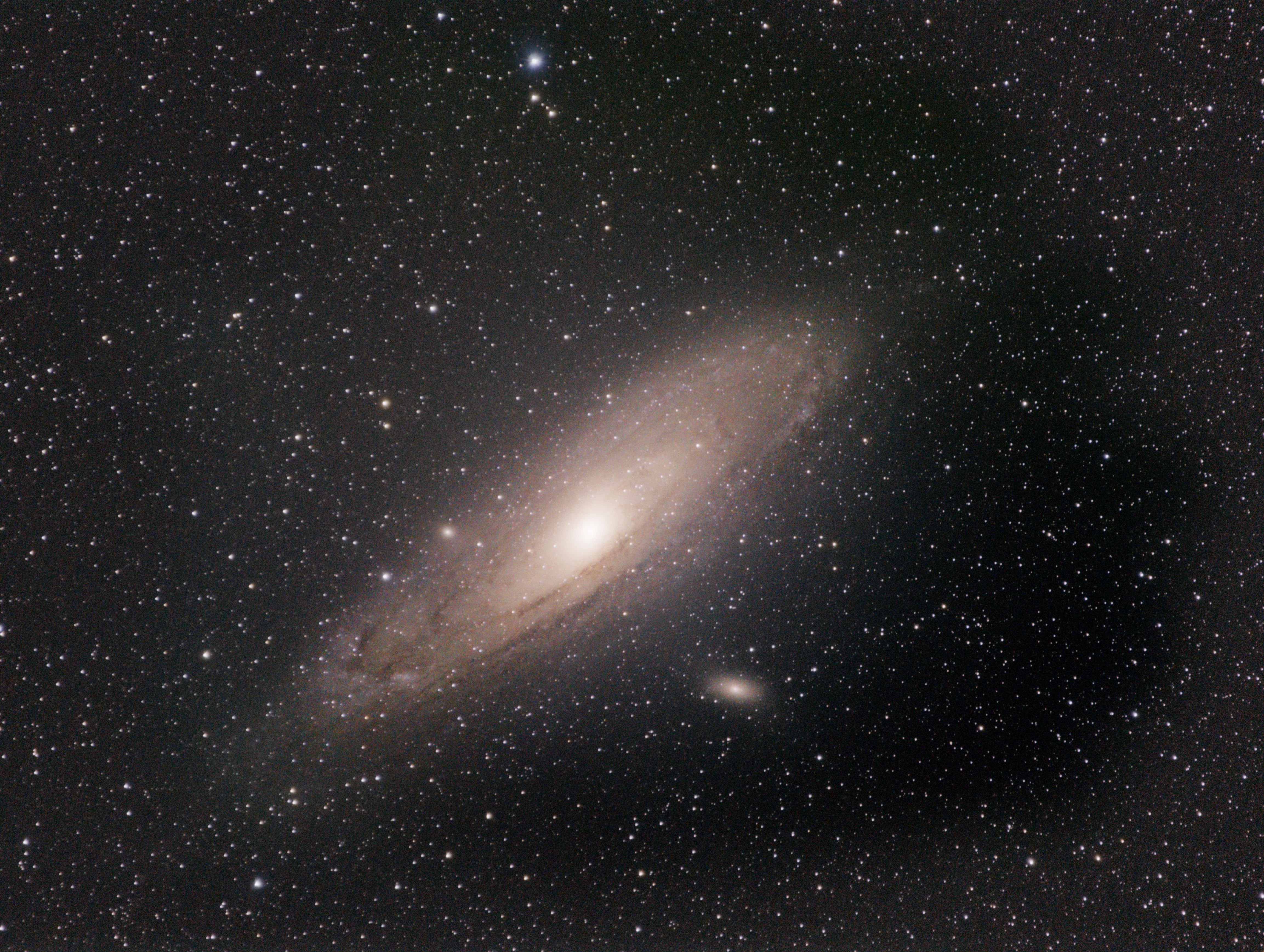 Andromeda Galaxy, Lancaster, UK — photo by Orlando Prugel-Bennett