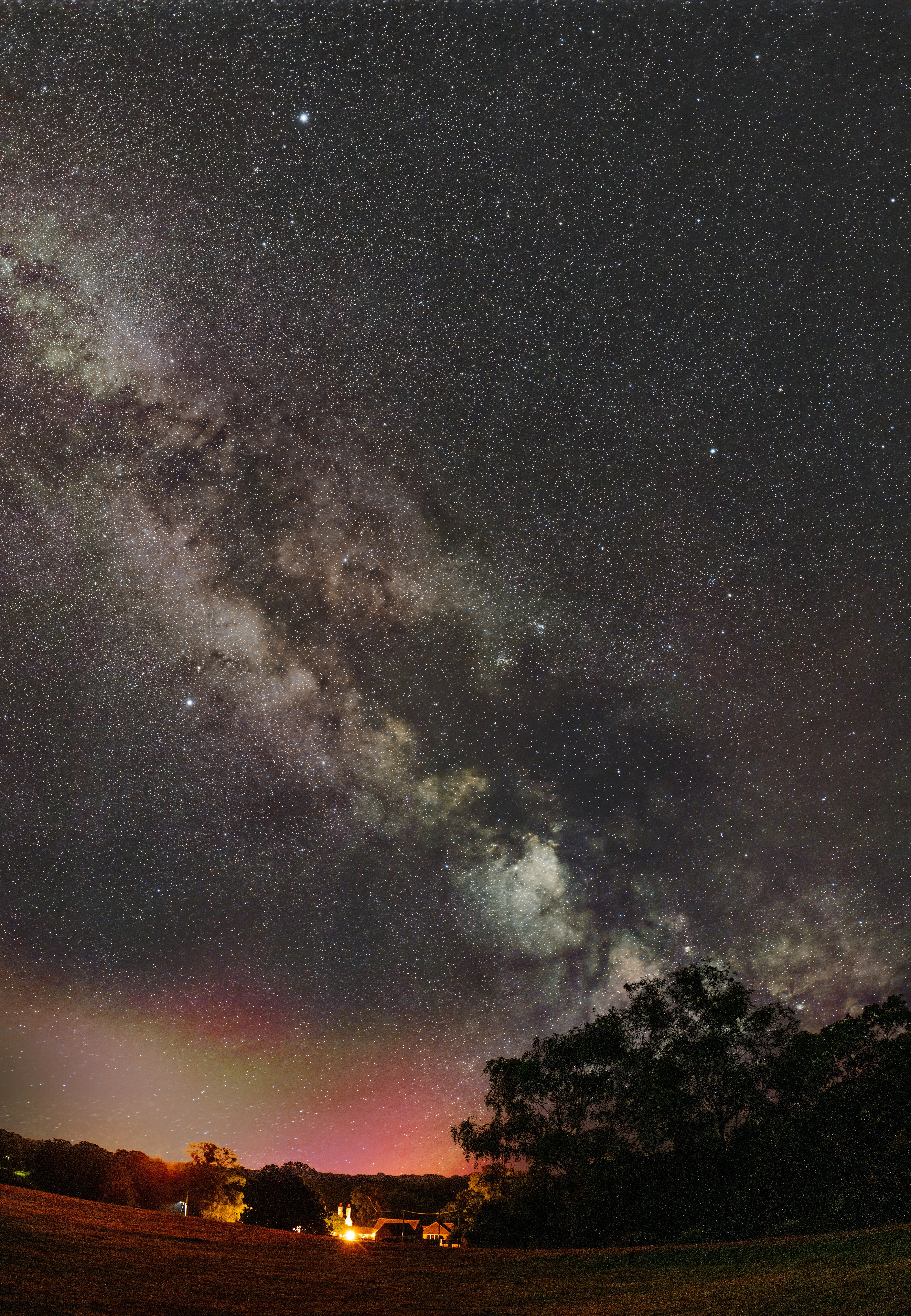 Milky Way from Lyndhurst, Lyndhurst, UK — photo by Orlando Prugel-Bennett