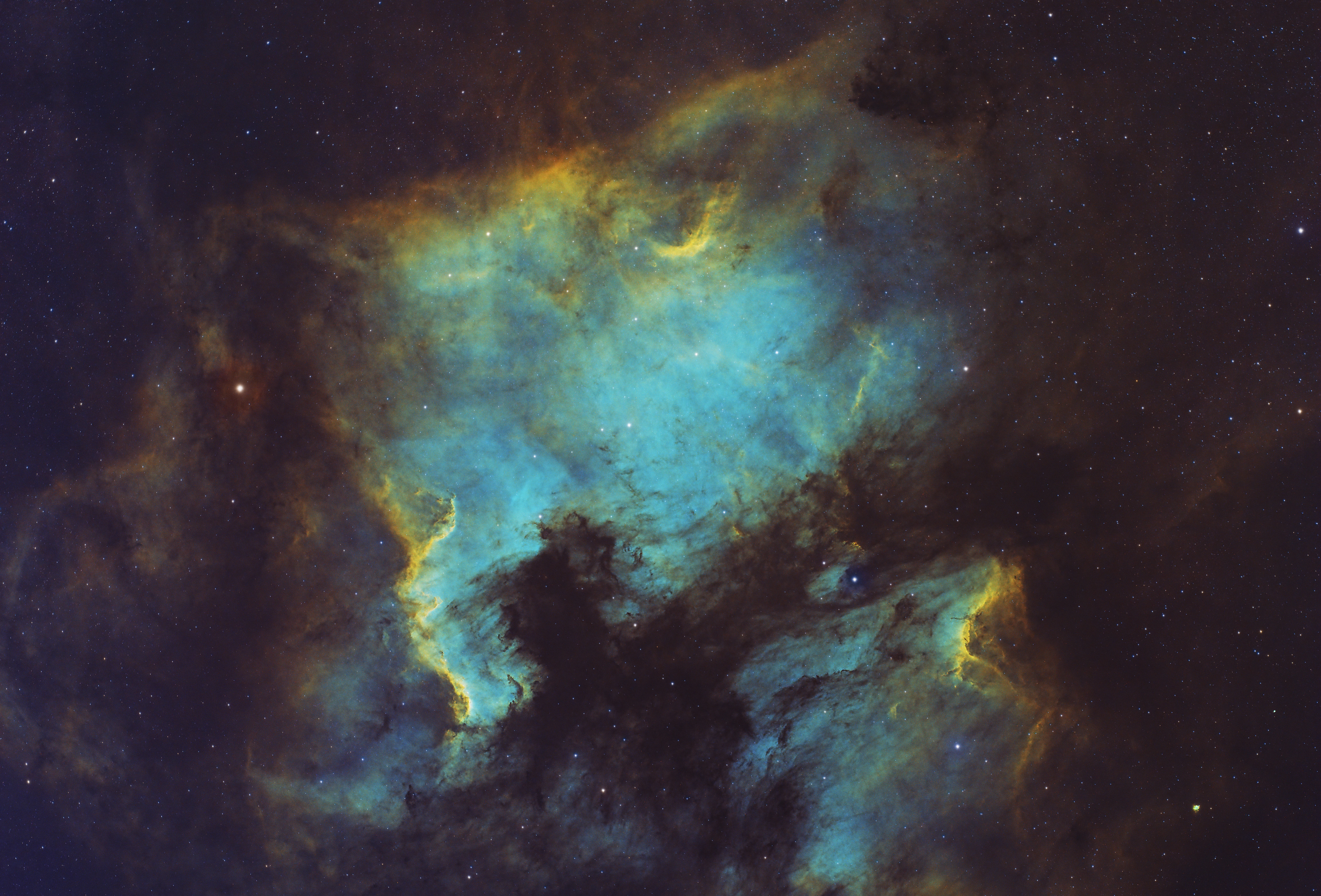 North America Nebula, Eling, UK — photo by Orlando Prugel-Bennett