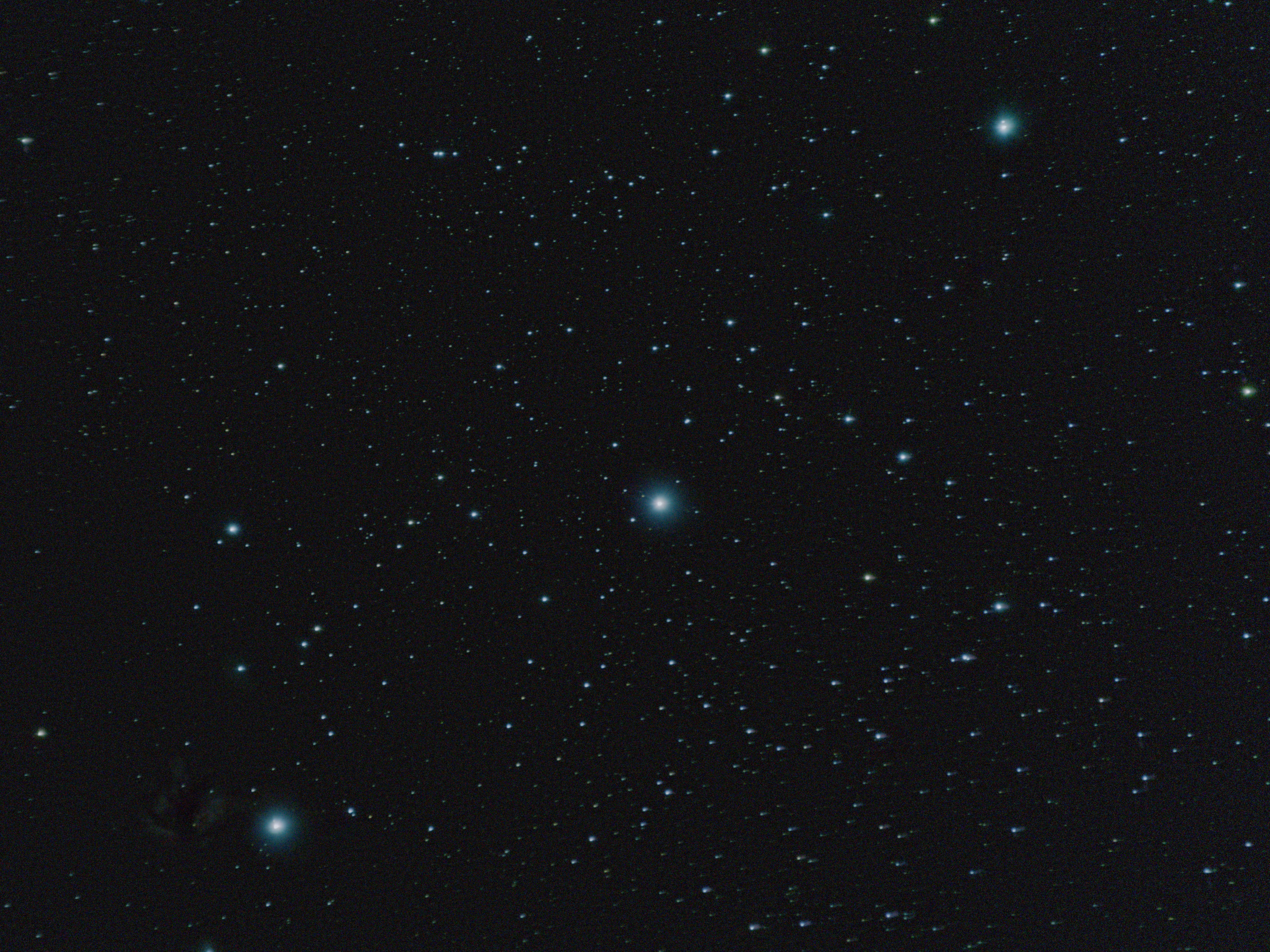 Orion's Belt, Eling, UK — photo by Orlando Prugel-Bennett
