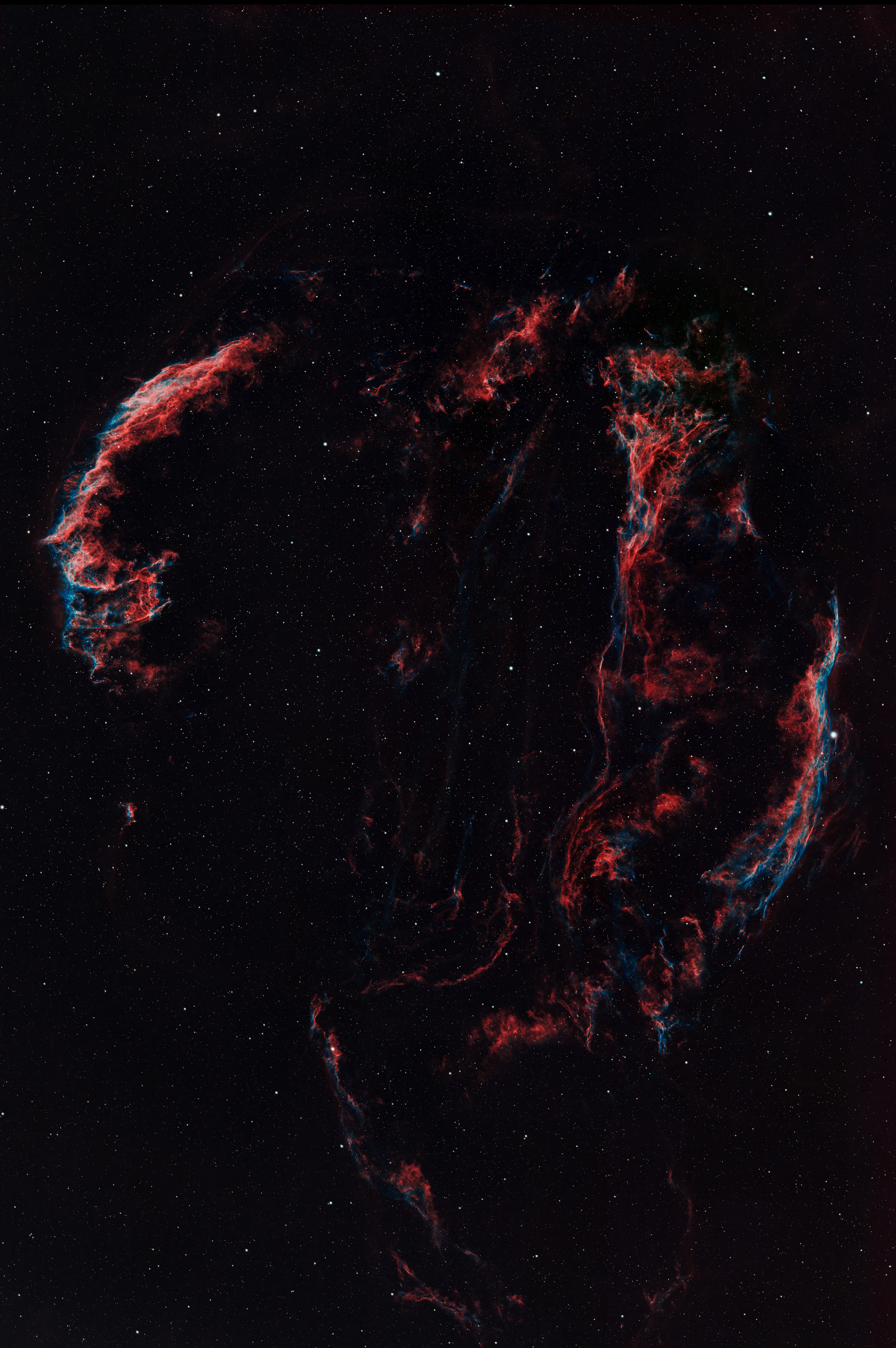 Veil Nebula, Eling, UK — photo by Orlando Prugel-Bennett