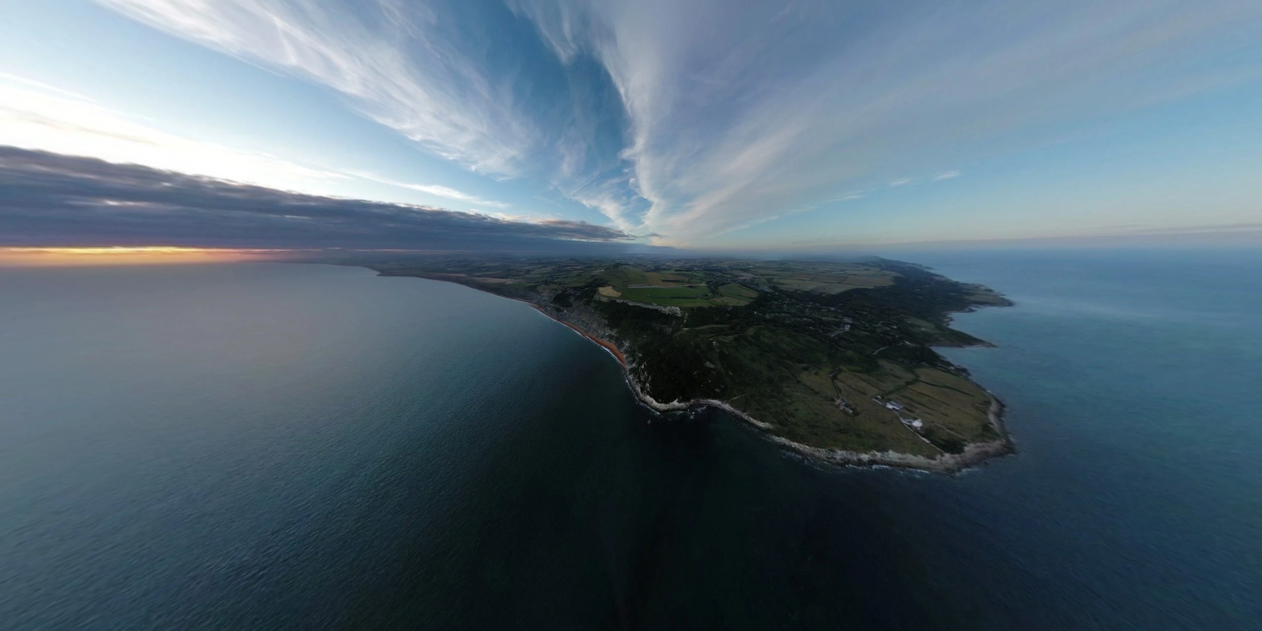 Coastal landscape at sunset, Isle of Wight, UK — photo by Orlando Prugel-Bennett
