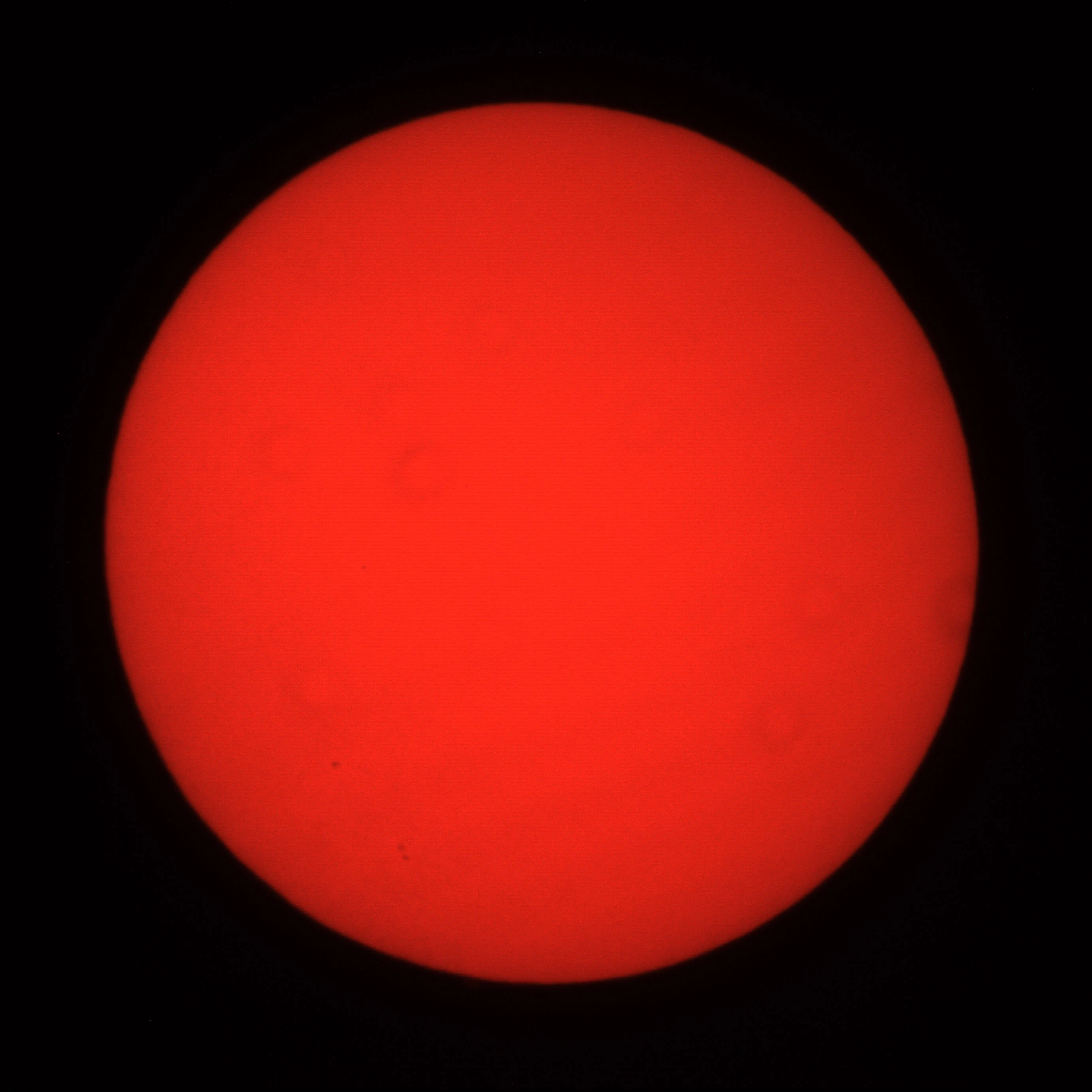 Sun (3rd attempt), Lancaster, UK — photo by Orlando Prugel-Bennett